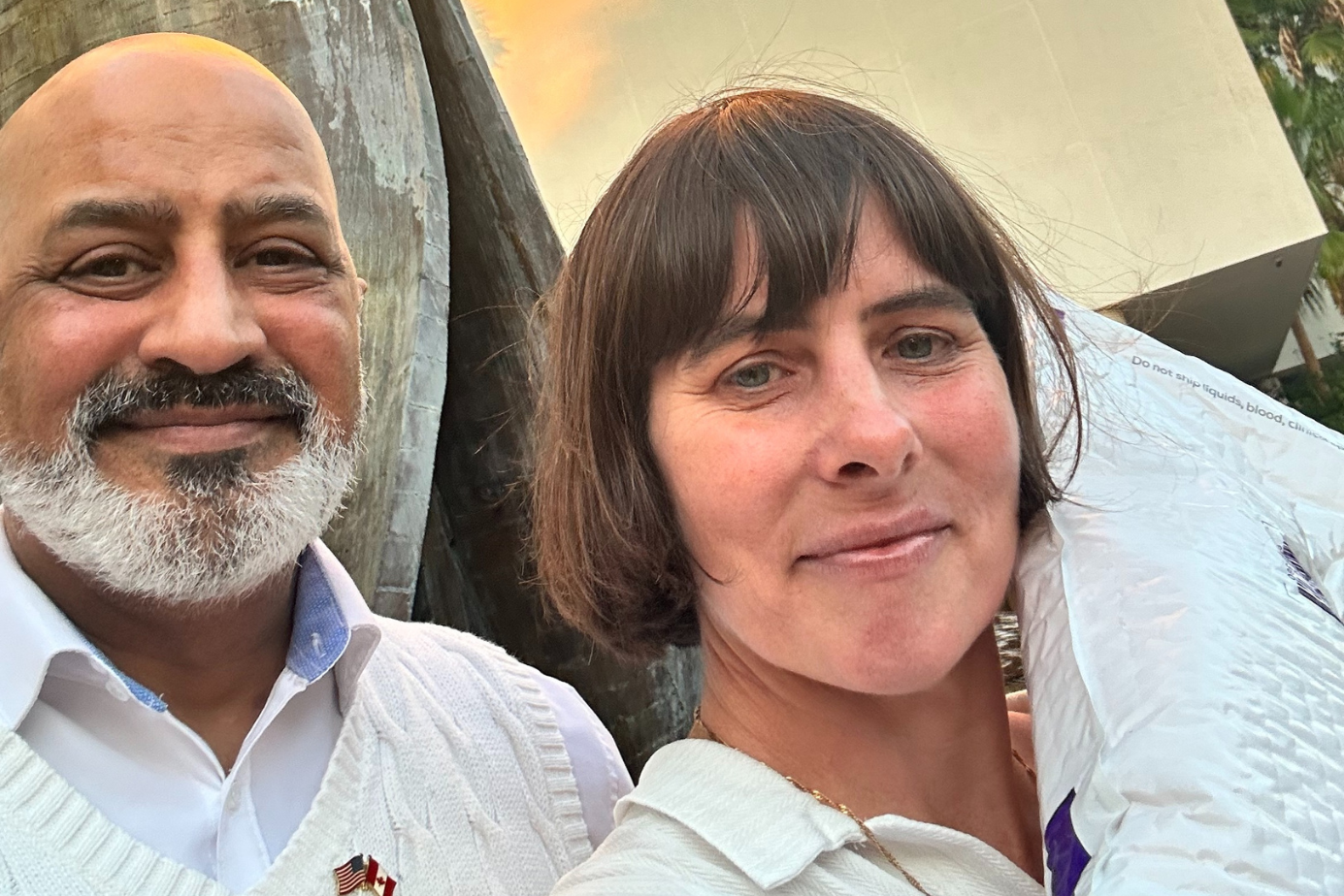 Selfie of Maggie with suitcase